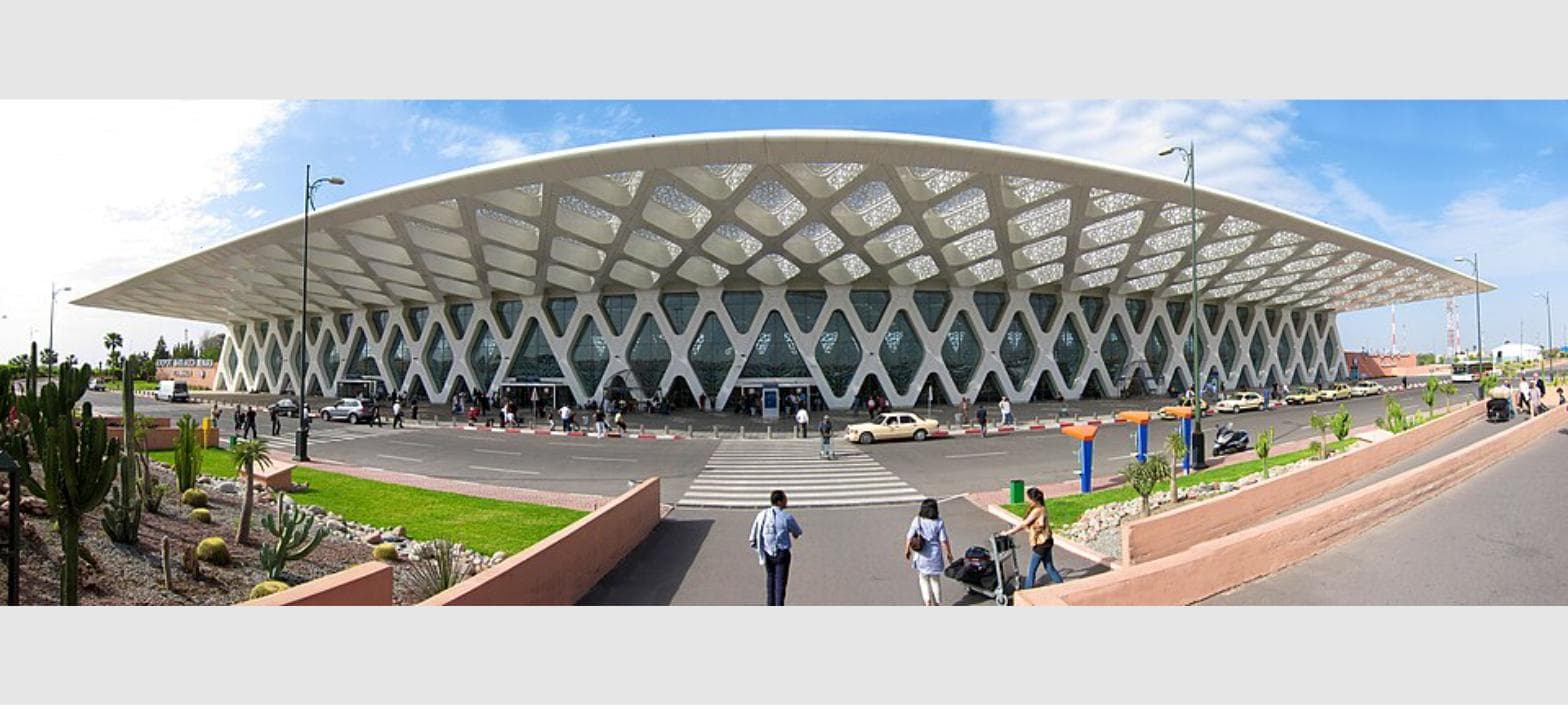 Marrakech Menara Airport arrival - honeymoon couple's private VIP transfer