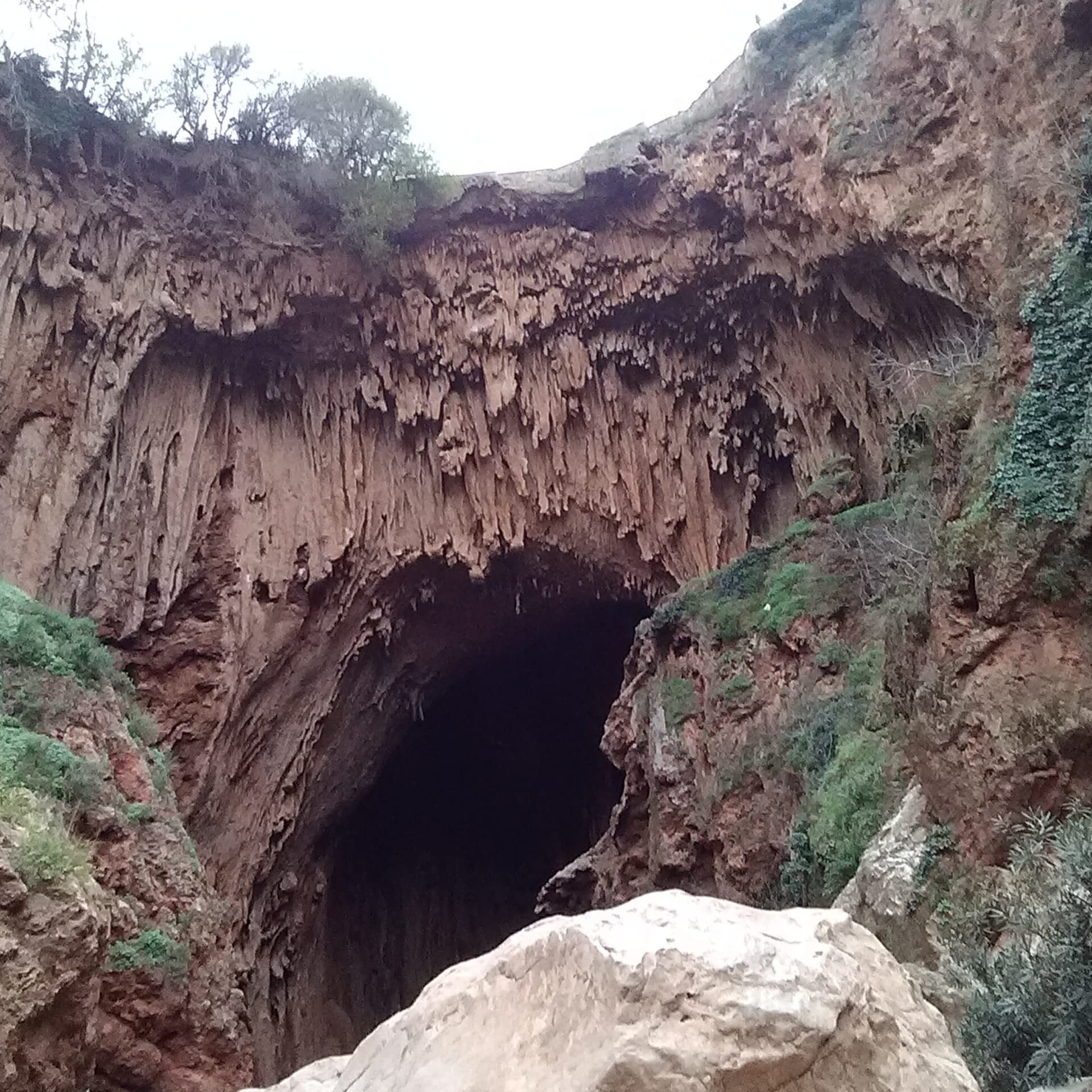 View of Imi n'Ifri Natural Bridge in Ouzoud, Morocco